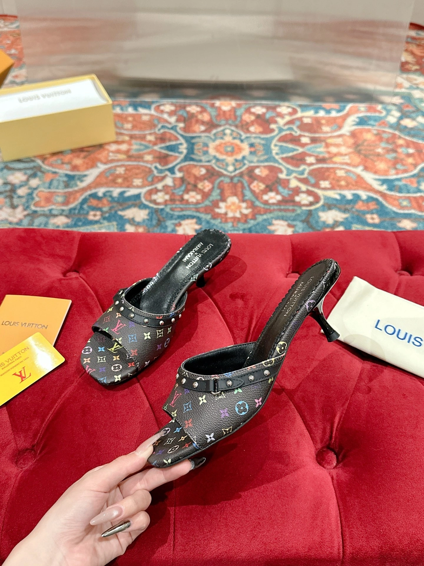 COCO-- 8V 1AGWQH Heel height：5.5CM item:E-X158C1840
